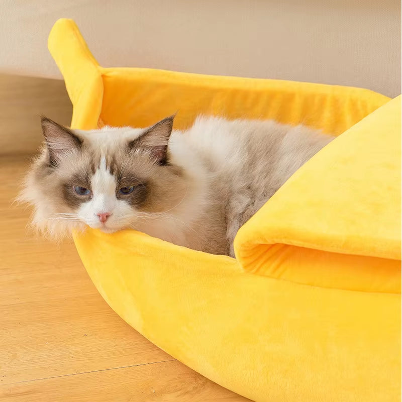 Cozy Banana-Shaped Cat & Small Dog Bed – Plush, Portable, and Durable Pet Basket for Ultimate Comfort